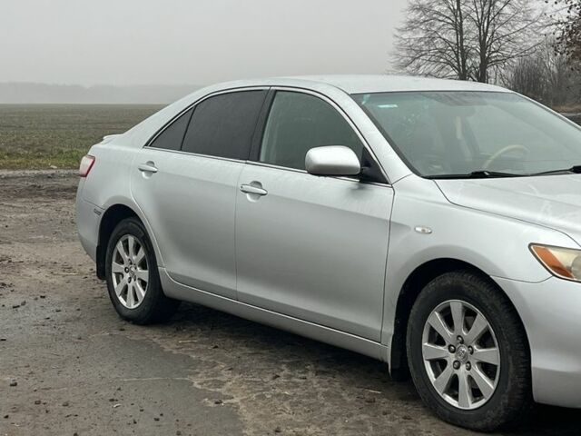Сірий Тойота Камрі, об'ємом двигуна 3.5 л та пробігом 363 тис. км за 7999 $, фото 10 на Automoto.ua