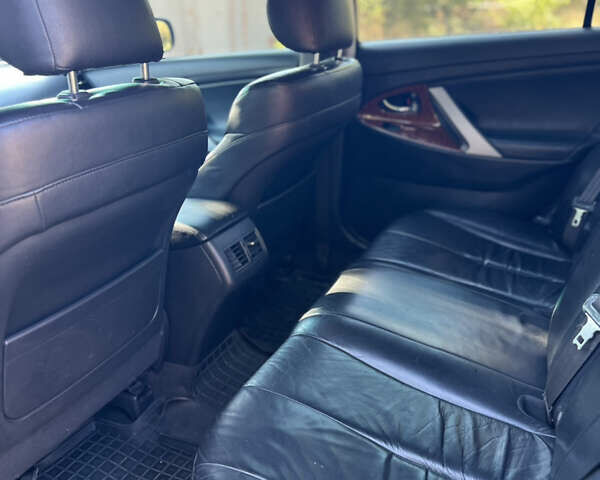 Серый Тойота Камри, объемом двигателя 3.5 л и пробегом 293 тыс. км за 7950 $, фото 21 на Automoto.ua