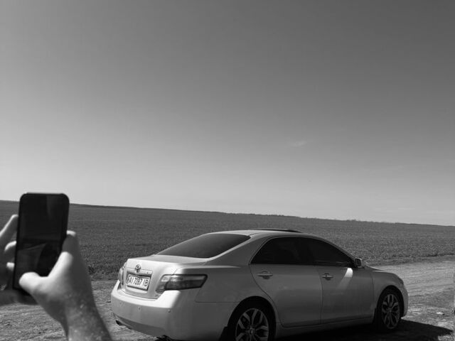 Сірий Тойота Камрі, об'ємом двигуна 3.5 л та пробігом 298 тис. км за 9500 $, фото 4 на Automoto.ua