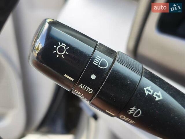 Серый Тойота Камри, объемом двигателя 3.5 л и пробегом 219 тыс. км за 8750 $, фото 18 на Automoto.ua