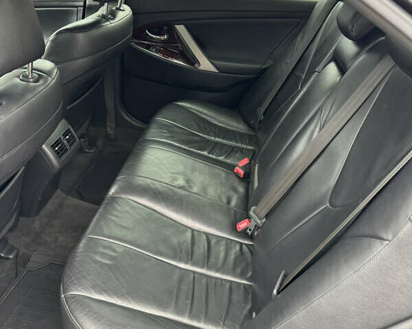 Тойота Камри 2006 в Прилуках на Automoto.ua Серый Тойота Камри, объемом двигателя 2.4 л и пробегом 340 тыс. км за 8000 $, фото 15 на Automoto.ua