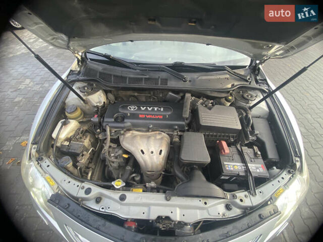 Тойота Камри 2006 в Полтаве на Automoto.ua Серый Тойота Камри, объемом двигателя 2.36 л и пробегом 147 тыс. км за 8700 $, фото 25 на Automoto.ua