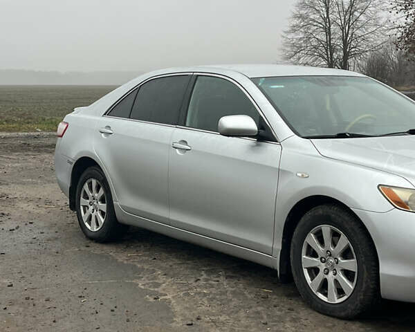 Сірий Тойота Камрі, об'ємом двигуна 3.46 л та пробігом 363 тис. км за 7999 $, фото 17 на Automoto.ua