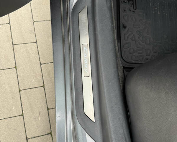 Тойота Камри 2006 в Прилуках на Automoto.ua Серый Тойота Камри, объемом двигателя 2.4 л и пробегом 340 тыс. км за 8000 $, фото 16 на Automoto.ua