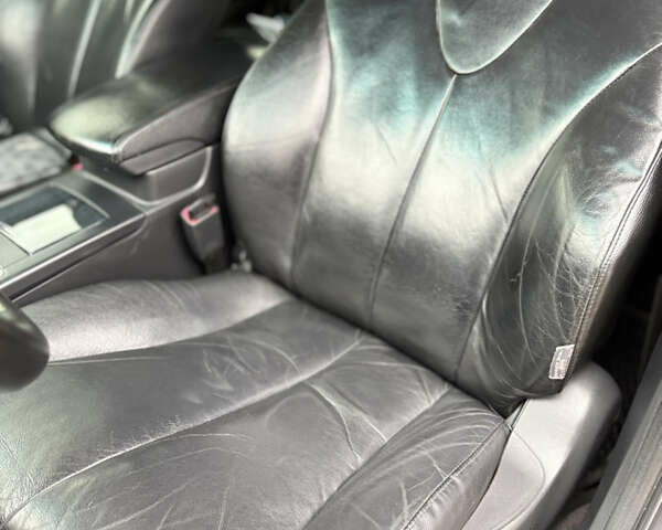 Сірий Тойота Камрі, об'ємом двигуна 3.46 л та пробігом 246 тис. км за 9200 $, фото 19 на Automoto.ua