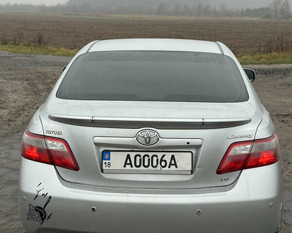 Сірий Тойота Камрі, об'ємом двигуна 3.46 л та пробігом 363 тис. км за 7999 $, фото 22 на Automoto.ua