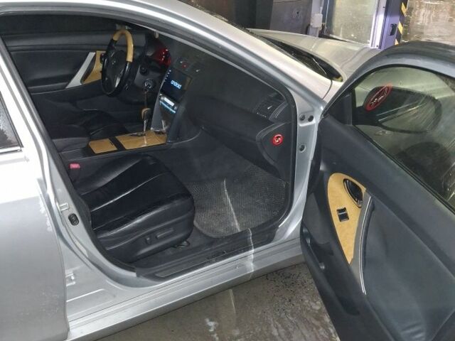 Тойота Камри 2006 в Днепре (Днепропетровске) на Automoto.ua Серый Тойота Камри, объемом двигателя 3.5 л и пробегом 277 тыс. км за 7900 $, фото 6 на Automoto.ua