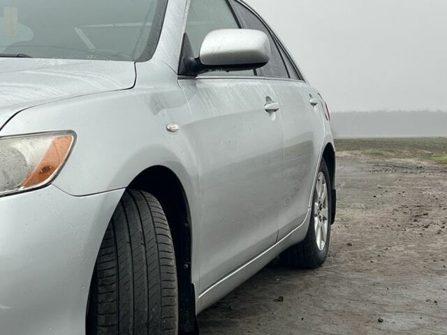 Сірий Тойота Камрі, об'ємом двигуна 3.5 л та пробігом 363 тис. км за 7999 $, фото 7 на Automoto.ua