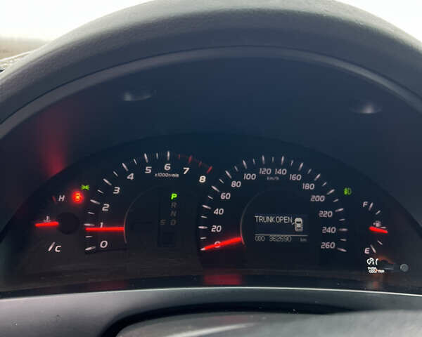 Сірий Тойота Камрі, об'ємом двигуна 3.46 л та пробігом 363 тис. км за 7999 $, фото 48 на Automoto.ua