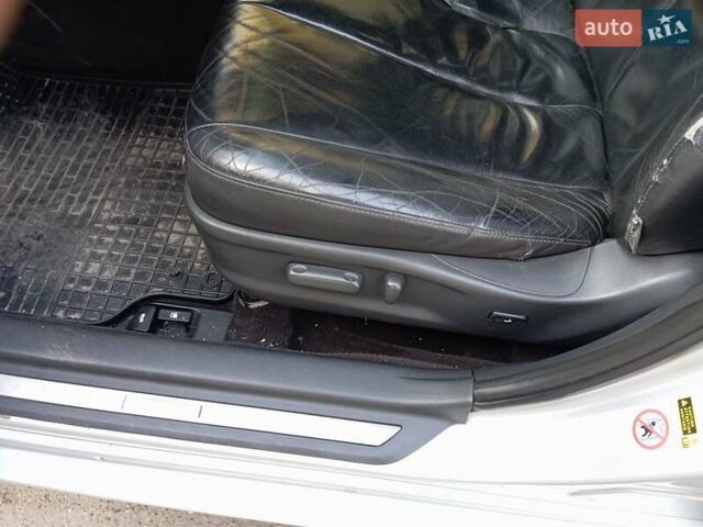 Серый Тойота Камри, объемом двигателя 3.5 л и пробегом 333 тыс. км за 5500 $, фото 9 на Automoto.ua