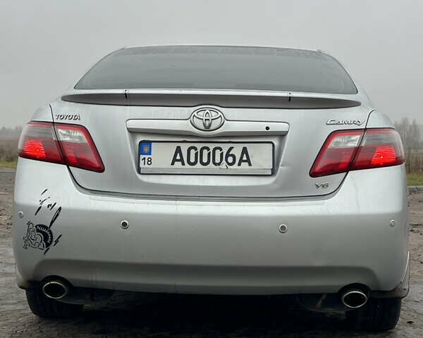 Сірий Тойота Камрі, об'ємом двигуна 3.46 л та пробігом 363 тис. км за 7999 $, фото 21 на Automoto.ua