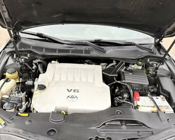 Сірий Тойота Камрі, об'ємом двигуна 3.46 л та пробігом 246 тис. км за 9200 $, фото 20 на Automoto.ua