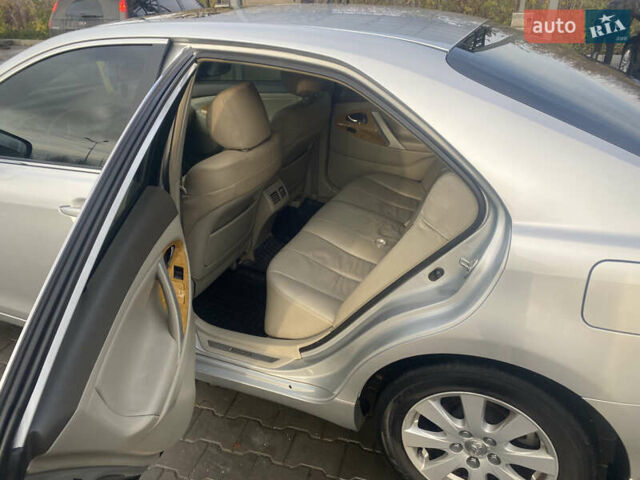 Тойота Камри 2006 в Полтаве на Automoto.ua Серый Тойота Камри, объемом двигателя 2.36 л и пробегом 147 тыс. км за 8700 $, фото 13 на Automoto.ua