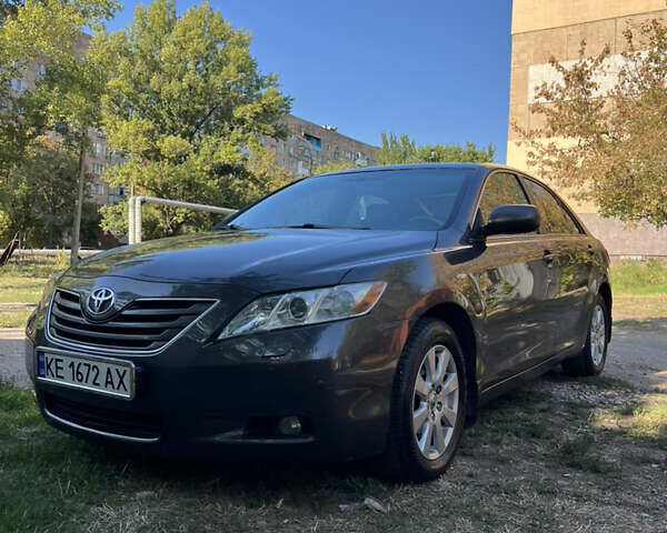 Сірий Тойота Камрі, об'ємом двигуна 3.5 л та пробігом 293 тис. км за 8800 $, фото 14 на Automoto.ua