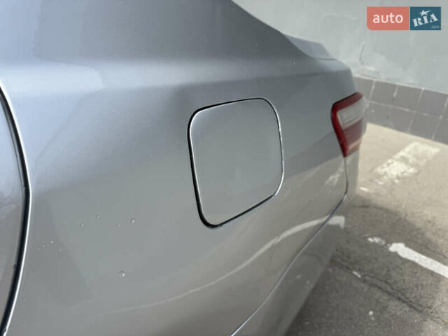 Серый Тойота Камри, объемом двигателя 3.46 л и пробегом 246 тыс. км за 8350 $, фото 9 на Automoto.ua