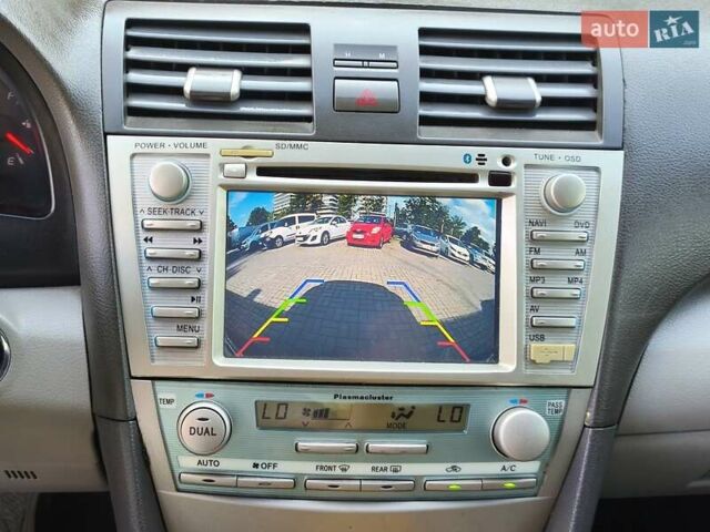 Серый Тойота Камри, объемом двигателя 3.5 л и пробегом 219 тыс. км за 8750 $, фото 14 на Automoto.ua