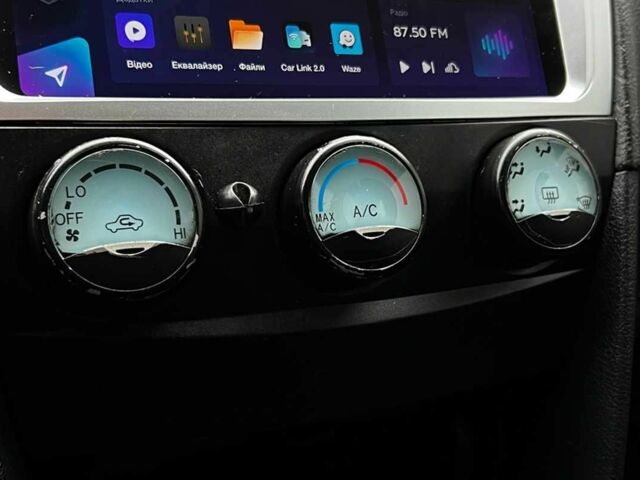 Серый Тойота Камри, объемом двигателя 2.4 л и пробегом 358 тыс. км за 7200 $, фото 13 на Automoto.ua