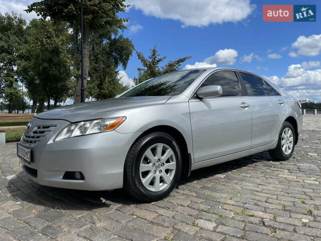 Сірий Тойота Камрі, об'ємом двигуна 2.36 л та пробігом 307 тис. км за 7200 $, фото 1 на Automoto.ua