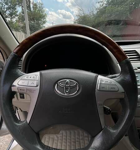 Серый Тойота Камри, объемом двигателя 3.46 л и пробегом 155 тыс. км за 8000 $, фото 9 на Automoto.ua