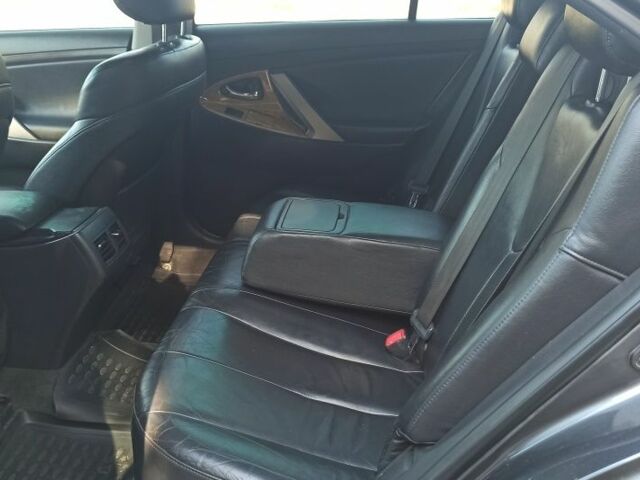 Серый Тойота Камри, объемом двигателя 3.5 л и пробегом 203 тыс. км за 8033 $, фото 4 на Automoto.ua