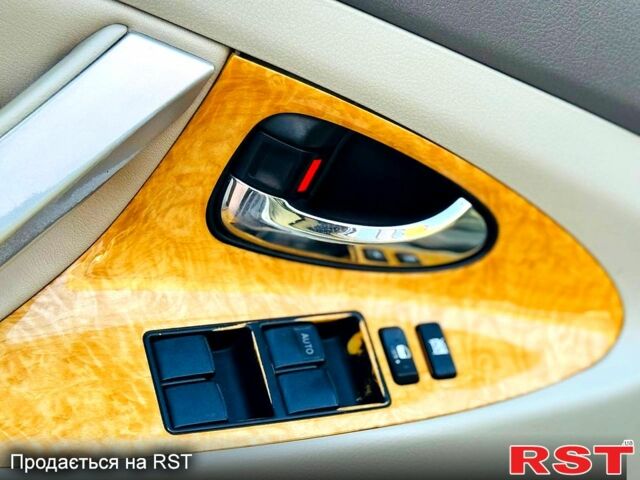 Серый Тойота Камри, объемом двигателя 2.4 л и пробегом 192 тыс. км за 8500 $, фото 10 на Automoto.ua