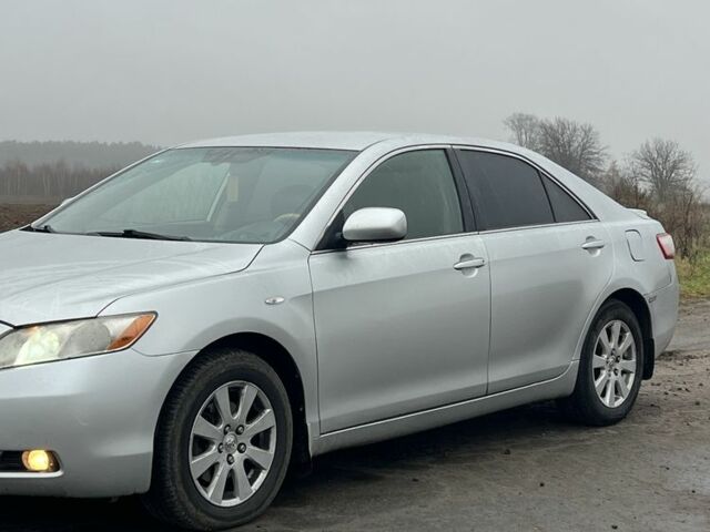 Сірий Тойота Камрі, об'ємом двигуна 3.5 л та пробігом 363 тис. км за 7999 $, фото 9 на Automoto.ua