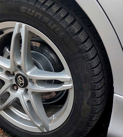 Серый Тойота Камри, объемом двигателя 3.5 л и пробегом 282 тыс. км за 8000 $, фото 5 на Automoto.ua