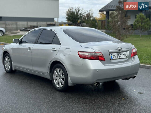 Тойота Камри 2006 в Днепре (Днепропетровске) на Automoto.ua Серый Тойота Камри, объемом двигателя 3.5 л и пробегом 255 тыс. км за 8500 $, фото 3 на Automoto.ua