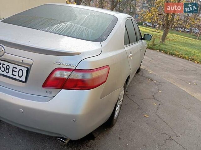 Серый Тойота Камри, объемом двигателя 3.5 л и пробегом 333 тыс. км за 5500 $, фото 20 на Automoto.ua