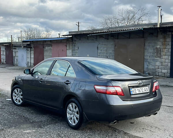 Серый Тойота Камри, объемом двигателя 3.5 л и пробегом 293 тыс. км за 7600 $, фото 11 на Automoto.ua