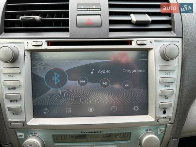 Серый Тойота Камри, объемом двигателя 3.46 л и пробегом 285 тыс. км за 8690 $, фото 21 на Automoto.ua