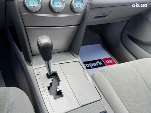 Серый Тойота Камри, объемом двигателя 2.4 л и пробегом 225 тыс. км за 7490 $, фото 24 на Automoto.ua