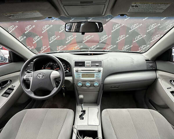 Сірий Тойота Камрі, об'ємом двигуна 2.36 л та пробігом 192 тис. км за 7650 $, фото 14 на Automoto.ua