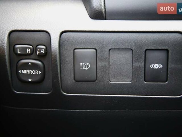 Серый Тойота Камри, объемом двигателя 3.5 л и пробегом 231 тыс. км за 10000 $, фото 22 на Automoto.ua