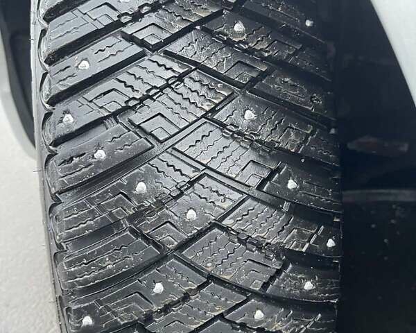 Сірий Тойота Камрі, об'ємом двигуна 3.5 л та пробігом 320 тис. км за 8400 $, фото 10 на Automoto.ua