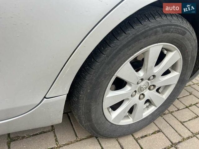 Тойота Камри 2007 в Киеве на Automoto.ua Серый Тойота Камри, объемом двигателя 2.4 л и пробегом 210 тыс. км за 7999 $, фото 23 на Automoto.ua