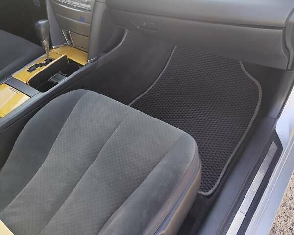 Серый Тойота Камри, объемом двигателя 2.36 л и пробегом 160 тыс. км за 8400 $, фото 14 на Automoto.ua