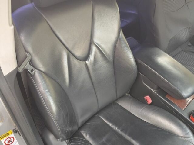 Серый Тойота Камри, объемом двигателя 2.4 л и пробегом 286 тыс. км за 8700 $, фото 5 на Automoto.ua