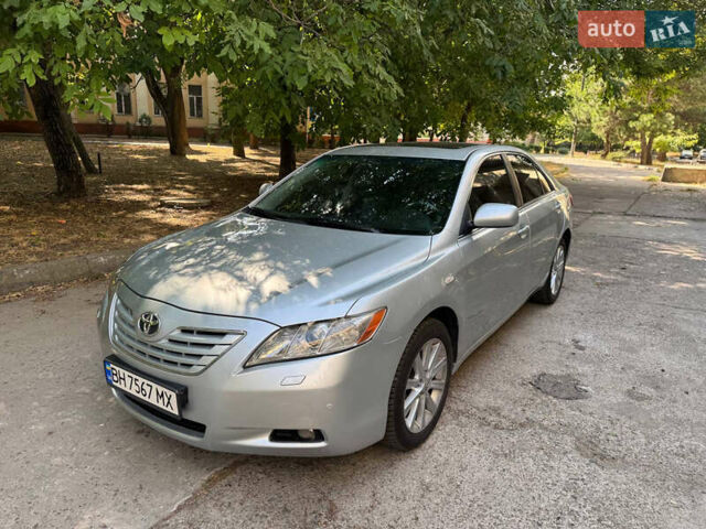 Сірий Тойота Камрі, об'ємом двигуна 2.36 л та пробігом 294 тис. км за 8700 $, фото 24 на Automoto.ua
