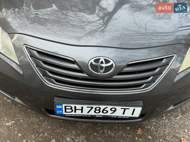 Сірий Тойота Камрі, об'ємом двигуна 3.46 л та пробігом 280 тис. км за 7000 $, фото 14 на Automoto.ua