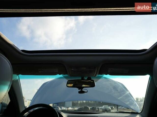 Серый Тойота Камри, объемом двигателя 3.46 л и пробегом 428 тыс. км за 10000 $, фото 24 на Automoto.ua