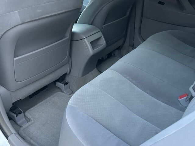 Серый Тойота Камри, объемом двигателя 0 л и пробегом 178 тыс. км за 7900 $, фото 15 на Automoto.ua