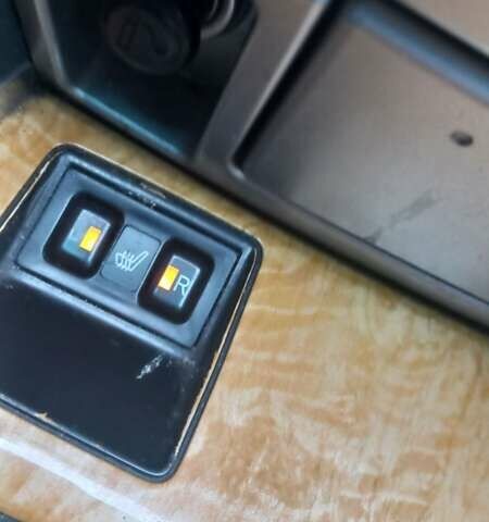 Серый Тойота Камри, объемом двигателя 2.36 л и пробегом 305 тыс. км за 7800 $, фото 9 на Automoto.ua