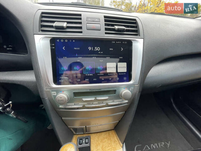 Тойота Камри 2007 в Николаеве на Automoto.ua Серый Тойота Камри, объемом двигателя 3.5 л и пробегом 286 тыс. км за 7650 $, фото 11 на Automoto.ua
