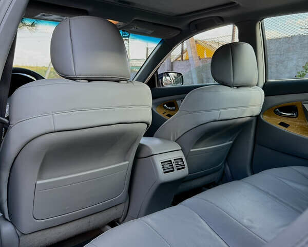 Сірий Тойота Камрі, об'ємом двигуна 2.4 л та пробігом 422 тис. км за 8000 $, фото 16 на Automoto.ua