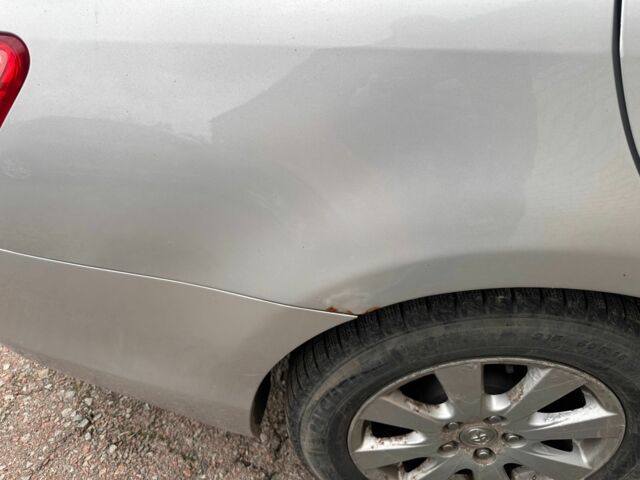 Серый Тойота Камри, объемом двигателя 2.4 л и пробегом 200 тыс. км за 7000 $, фото 4 на Automoto.ua