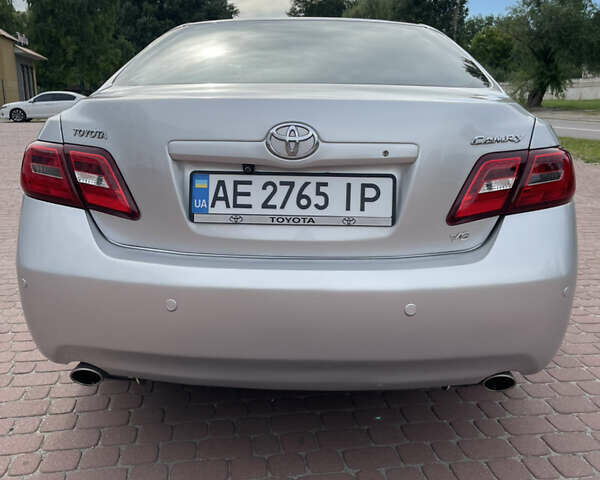 Сірий Тойота Камрі, об'ємом двигуна 3.5 л та пробігом 332 тис. км за 8700 $, фото 10 на Automoto.ua