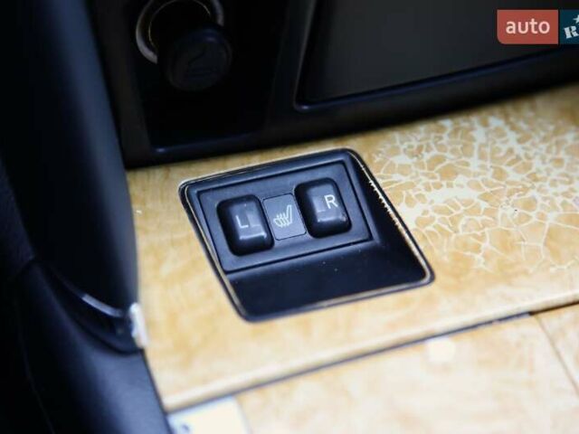 Серый Тойота Камри, объемом двигателя 3.5 л и пробегом 231 тыс. км за 10000 $, фото 18 на Automoto.ua