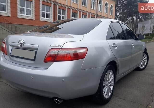 Серый Тойота Камри, объемом двигателя 2.4 л и пробегом 193 тыс. км за 10700 $, фото 12 на Automoto.ua