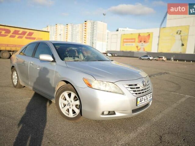 Серый Тойота Камри, объемом двигателя 3.46 л и пробегом 428 тыс. км за 10000 $, фото 4 на Automoto.ua